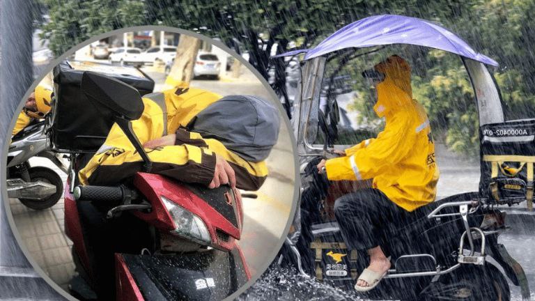 தினசரி 18 மணி நேர வேலை… அயராது உழைத்த பின் பைக்கில் அசந்து தூங்கிய ஊழியர்… தூக்கத்திலேயே பிரிந்த உயிர்..!!