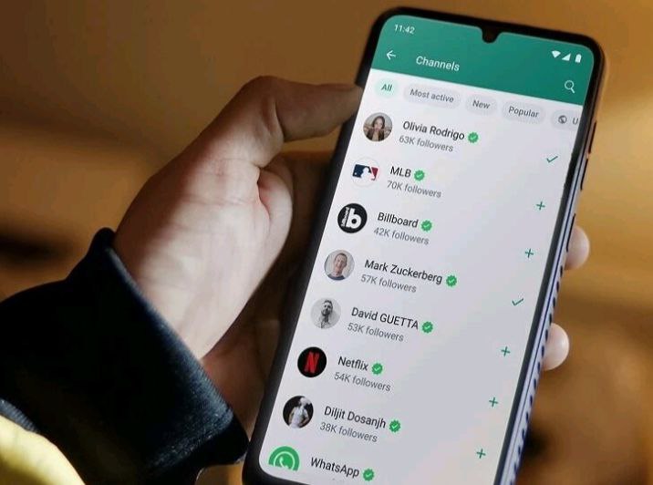 whatsapp பயனர்களுக்கு குட் நியூஸ்…‌ “இனி செல்போன் தொலைஞ்சாலும் அந்த பிரச்சனை இருக்காது”… வெளியான சூப்பர் அப்டேட்…!!
