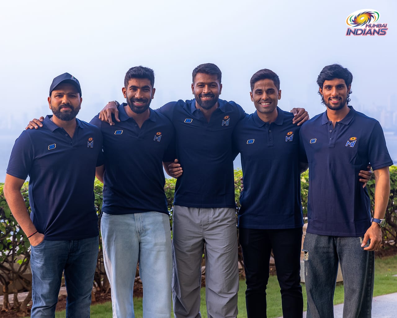 Breaking: IPL 2025: மும்பை இந்தியன்ஸ் அணி தக்க வைத்துள்ள 5 வீரர்கள் இவர்கள்தான்..!!