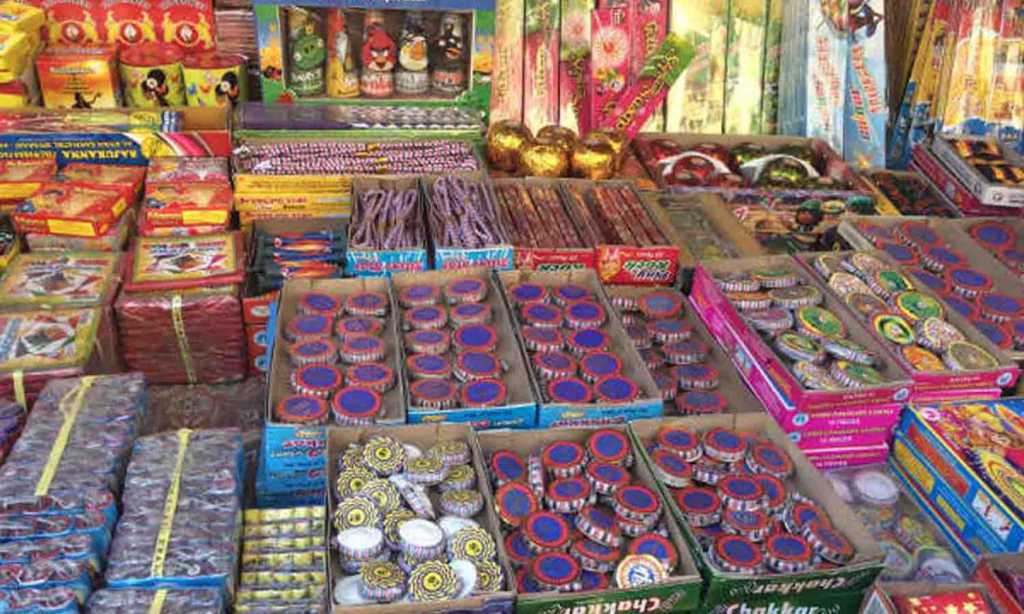 தீபாவளி பண்டிகையில் பட்டாசு கடை வைக்கப் போறீங்களா…? அப்ப உடனே இதை செய்யுங்க.. வெளியான முக்கிய அறிவிப்பு..!!