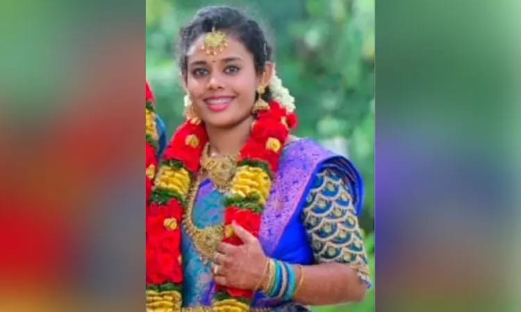 “எச்சில் தட்டில் சாப்பிடணும்”… கணவர் பக்கத்தில் அமரக்கூடாது… டார்ச்சர் செய்த மாமியார்… திருமணமான 6 மாதத்தில் இளம்பெண் விபரீத முடிவு…!!!