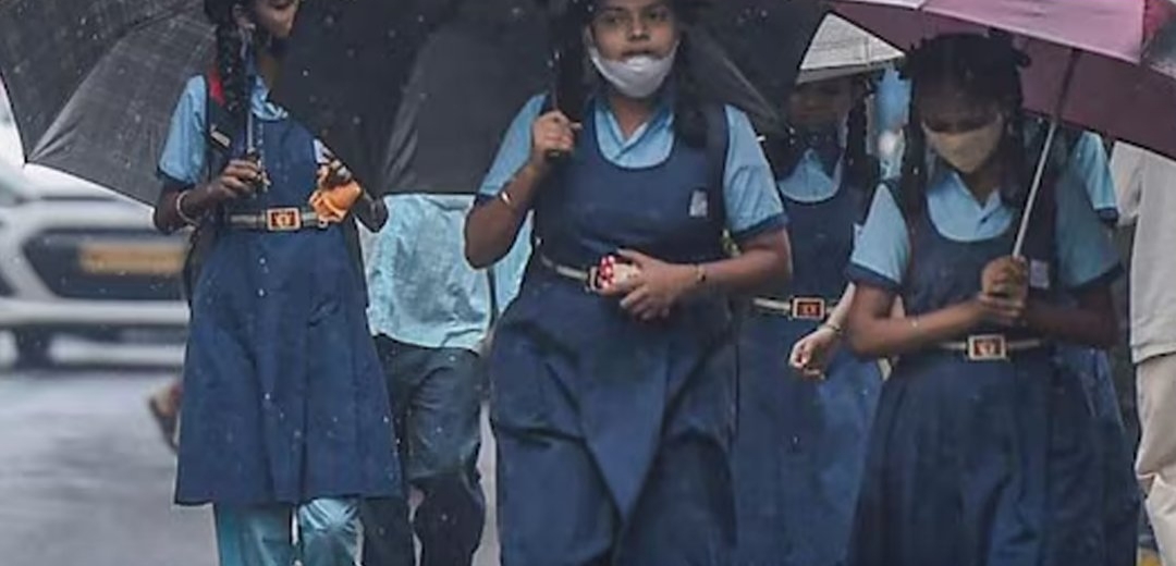 Breaking: இன்று பள்ளிகளுக்கு விடுமுறை… ஆட்சியர் அறிவிப்பு..!!!!