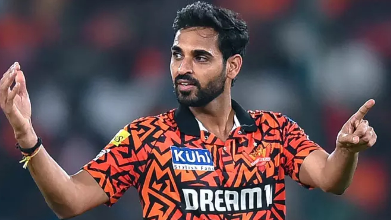 BREAKING: ரூ.10.75 கோடிக்கு புவனேஷ்வர் குமாரை ஏலத்தில் எடுத்தது பெங்களூரு அணி…!!
