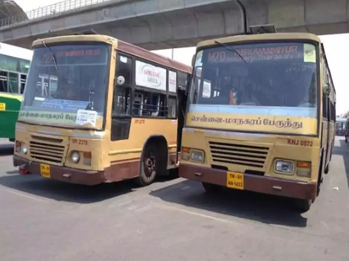 இனி அரசு பேருந்துகளில் லக்கேஜ் எடுத்து செல்ல கட்டணம் கிடையாது… தமிழக அரசு அசத்தல் அறிவிப்பு…!!