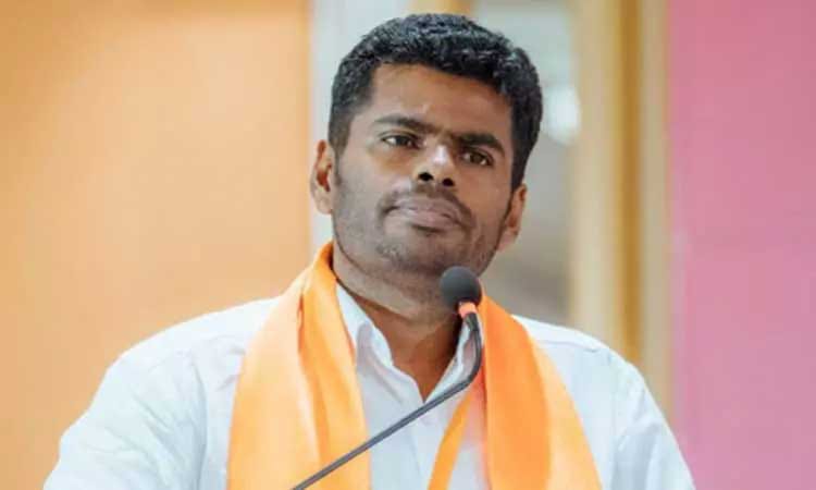 தமிழகத்தில் பாஜகவினர் உயிருக்கு ஆபத்து…. போட்டோ வெளியிட்டு அண்ணாமலை பரபரப்பு குற்றச்சாட்டு..!!