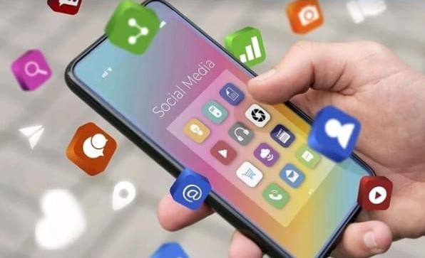 ALERT: உங்க போன்ல இந்த APP இருக்கா…? அப்போ உடனே டெலிட் பண்ணிருங்க… வெளியான எச்சரிக்கை அறிவிப்பு…!!!