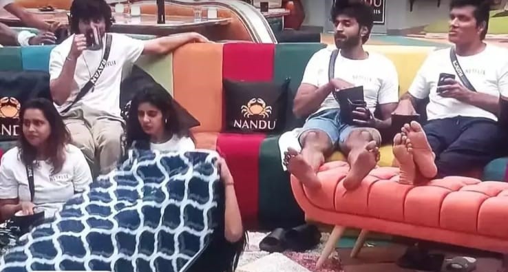 ஆஹா… பிக் பாஸ் வீட்டில் “அமரன்” திரைப்படம்… கொண்டாட்டத்தில் போட்டியாளர்கள்…!!