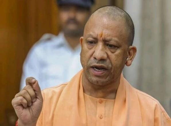 தாஜ்மஹாலை கட்டியவர்களின் கைகள் வெட்டப்பட்டது… ஆனால் அயோத்தி கோயிலை கட்டியவர்களுக்கு… யோகி ஆதித்யநாத் பரபரப்பு பேச்சு…!!