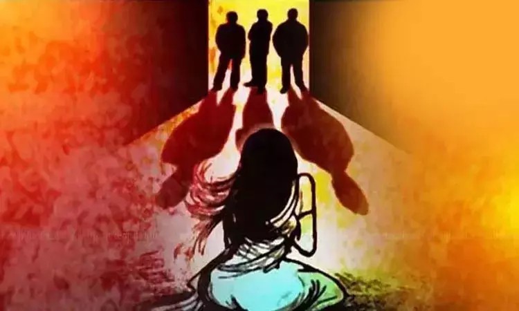 “சோசியல் மீடியா பழக்கம்”…. வீட்டிலிருந்து மாயமான 8-ம் வகுப்பு சிறுமி… 6 பேரால் நடந்த கொடூரம்… தி.மலையில் அரங்கேறிய அதிர்ச்சி..!!!