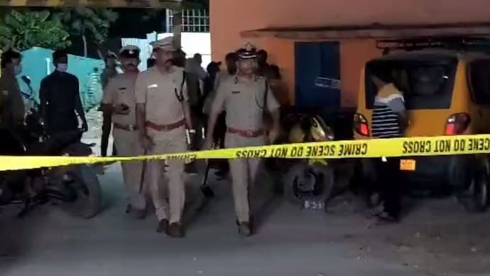 பெத்த தாயை தவிக்க விட்டுட்டு…. சுற்றுலா முக்கியமா போச்சா….? பரிதாபமா போன உயிர்….!!