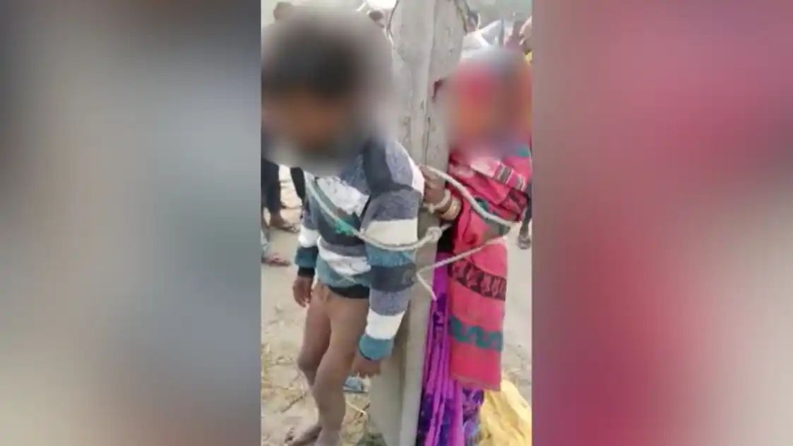 மின்கம்பத்தில் கட்டப்பட்ட ஜோடி…. இந்த கொடுமைக்கு என்ன காரணம்…. போலீஸ் விசாரணை….!!