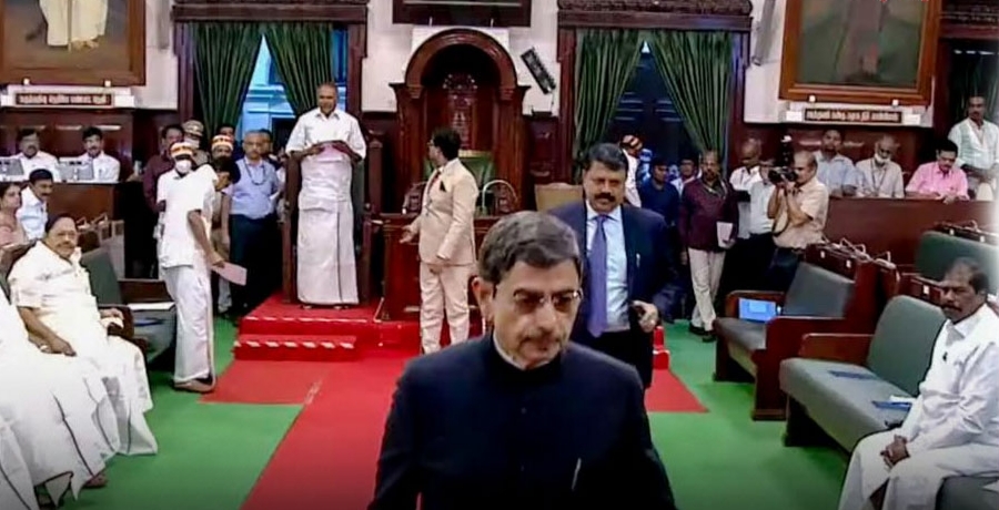 Breaking: தமிழக சட்டசபைக்குள் நுழைந்த வேகத்தில் வெளியேறிய ஆளுநர் ரவி… ஏன் தெரியுமா..? பரபரப்பு விளக்கம்…!!!