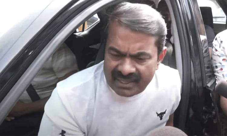 “பெரியாரா இல்ல பிரபாகரனா”… மோதி பார்த்திடலாம்… முதலில் நீங்க ஆதாரத்தை காட்டுங்க அப்பறம் நான் தருகிறேன்… சீமான் தடாலடி…!!!