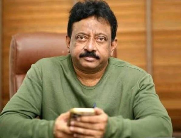 பிரபல இயக்குனருக்கு சிறை தண்டனை…. கோர்ட் அதிரடி உத்தரவு…!!