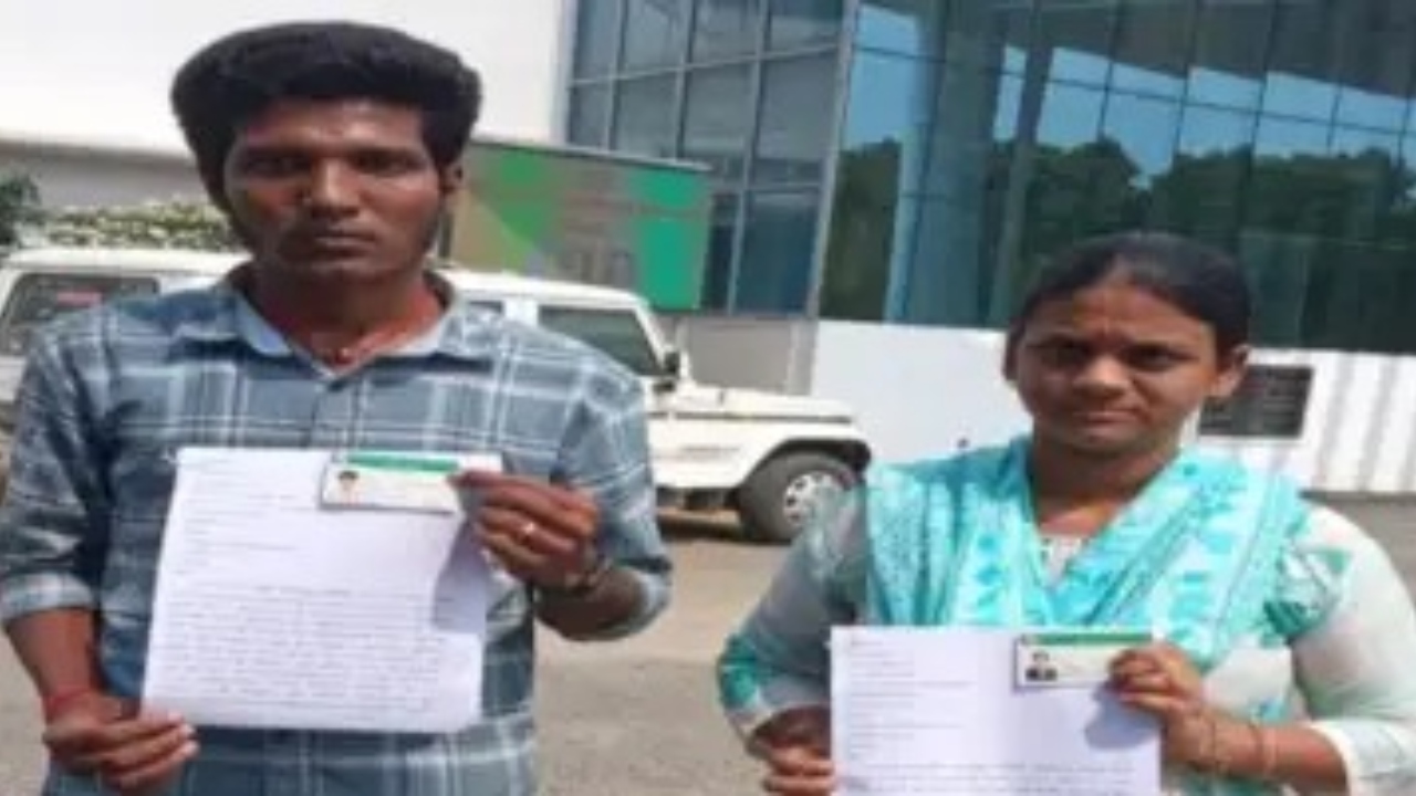 “நம்ப வச்சு ஏமாத்திட்டாங்க…” வாலிபருடன் வந்து ஆதாரத்துடன் புகார் அளித்த பெண்…. போலீஸ் விசாரணை…!!