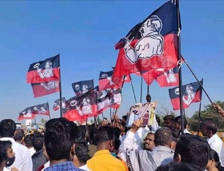 Breaking: தடையை மீறிப் போராட்டம்.. அதிமுகவினர் கூண்டோடு கைது…!!!