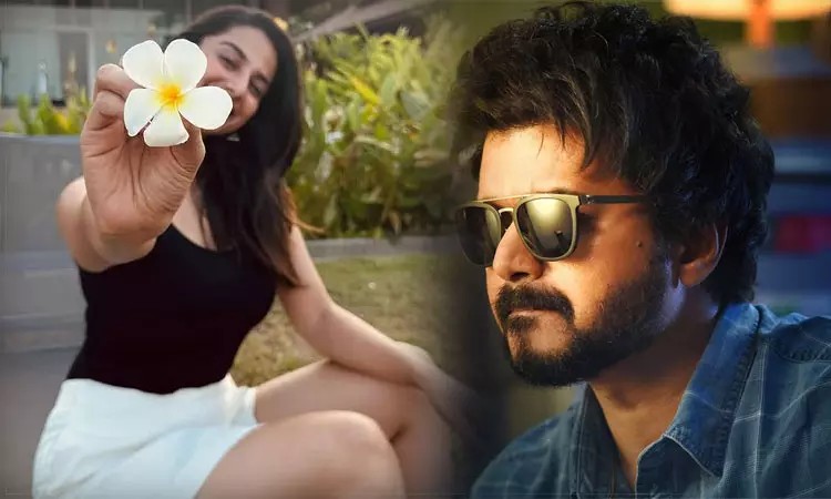 “விஜயுடன் சேர்ந்து நடிச்சதே  தப்பு”… அந்தப் படத்தால் என்னை ரொம்ப கேலி பண்ணாங்க… நடிகை மீனாட்சி சவுத்ரி வேதனை…!!!