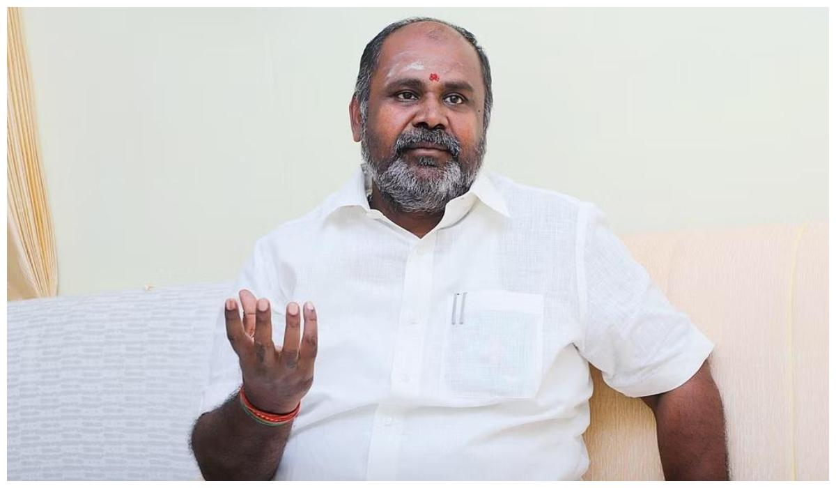 எந்த சக்தியாலும் அதிமுகவை அசைத்துப் பார்க்க முடியாது… இது சோதனை காலம் என சோர்ந்து விடாதீங்க… ஆர்பி உதயகுமார் பேச்சு…!!!!
