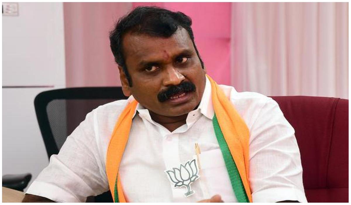 தமிழ்நாட்டில் எத்தனை பேருக்கு ஆங்கிலம் தெரியும்?… நீங்க போய் பேசி பாருங்க… எல்.முருகன் காட்டம்…!!!