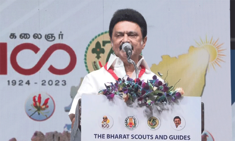 இவரை பாராட்ட இந்த ஒரு மேடை போதாது…. முக்கிய அமைச்சரை பாராட்டி தள்ளிய CM ஸ்டாலின்..!