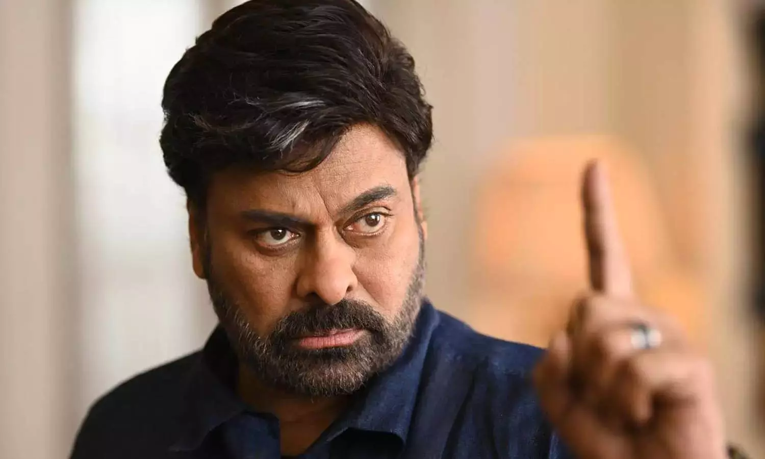 அரசியலுக்கு நான் வரமாட்டேன்…. இனி வாழ்நாள் முழுவதும் சினிமா தான்…. நடிகர் சிரஞ்சீவி…!!!