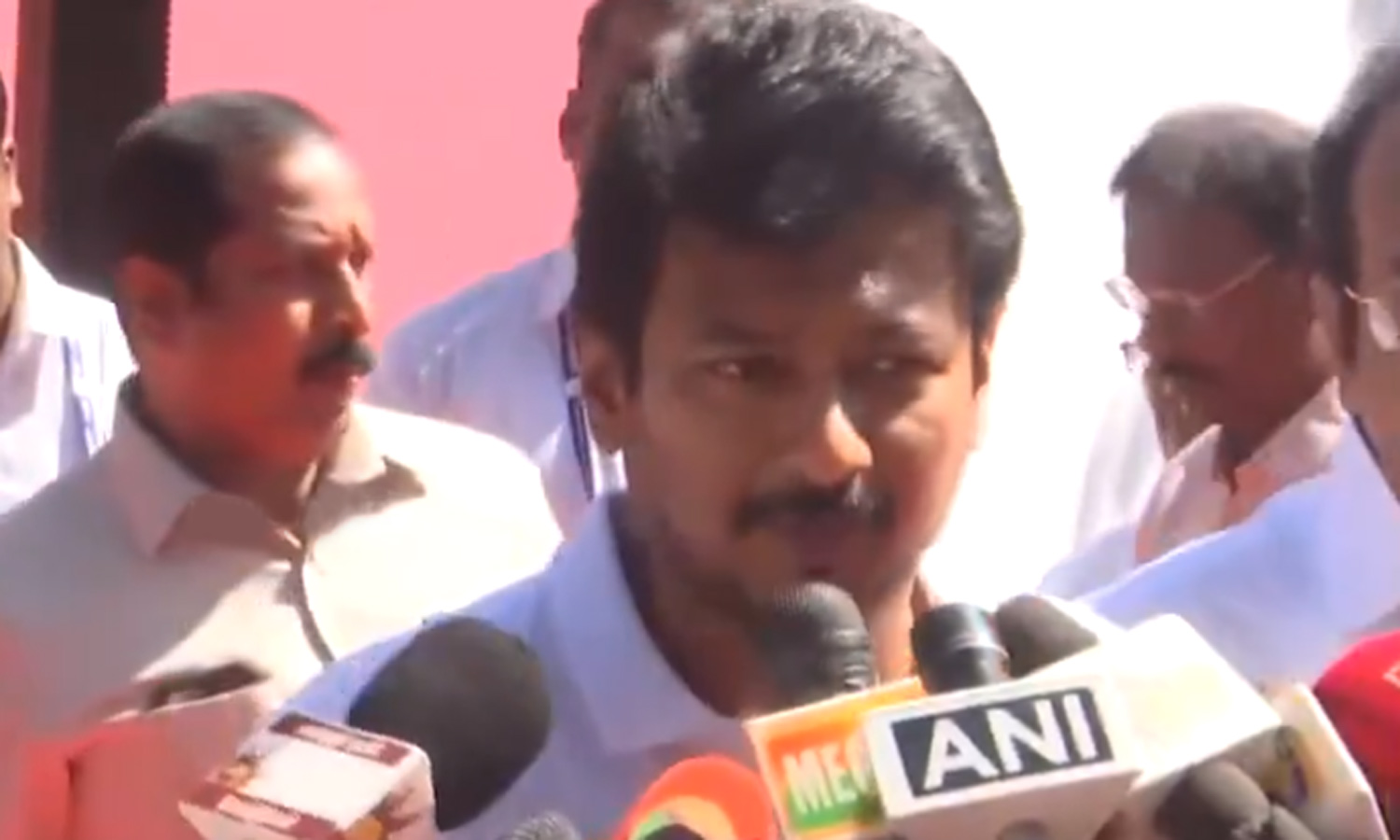 நாங்க என்ன நாகரீகம் இல்லாதவர்களா..? எங்களை பார்த்தா அப்படியா தெரியுது… உதயநிதி ஸ்டாலின் காட்டம் …!!!