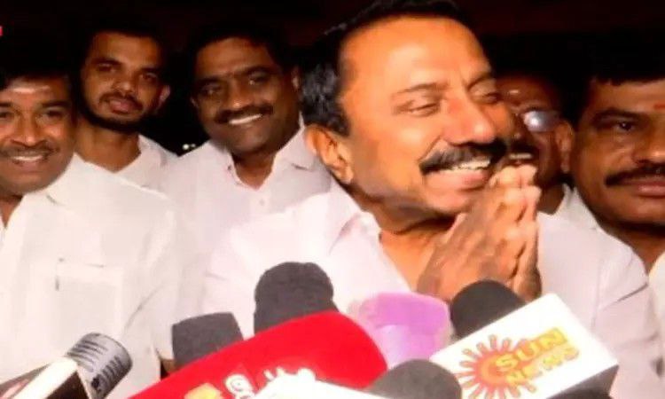 “எல்லாம் நன்மைக்கே”… மீண்டும் டெல்லிக்கு விரைந்த செங்கோட்டையன்… என்ன மேட்டரா இருக்கும்.. பரபரப்பில் அதிமுக…!!!