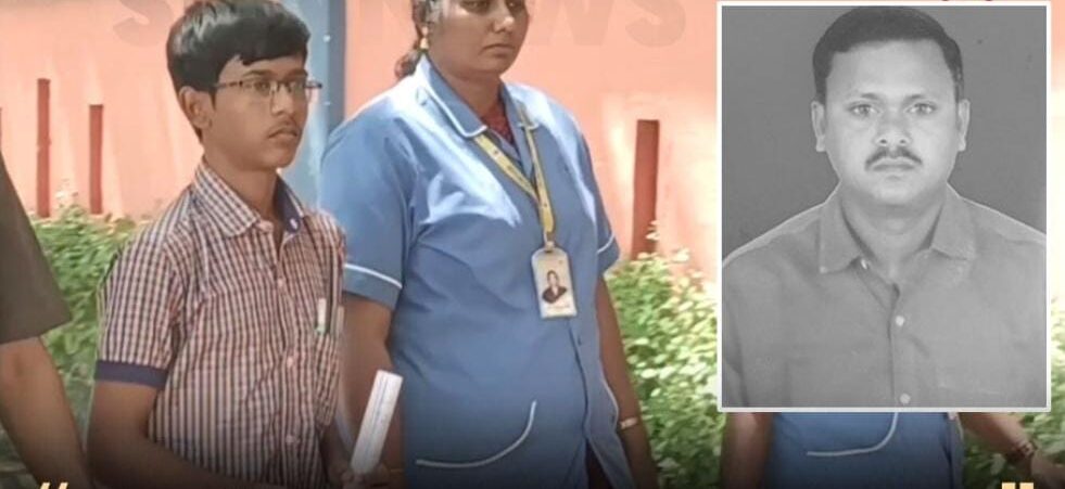 தந்தை இறந்த துயரத்திலும்… 12-ம் வகுப்பு பொது தேர்வு எழுத சென்ற மாணவன்… பெரும் சோகம்…!!