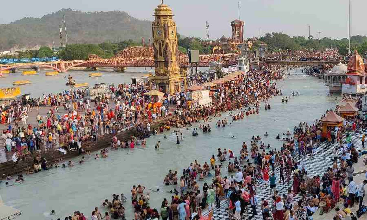 “கங்கை நீர் அசுத்தமானது”… இனி அது குளிப்பதற்கு ஏற்றது கிடையாது… வெளியான அதிர்ச்சி ரிப்போர்ட்…!!!