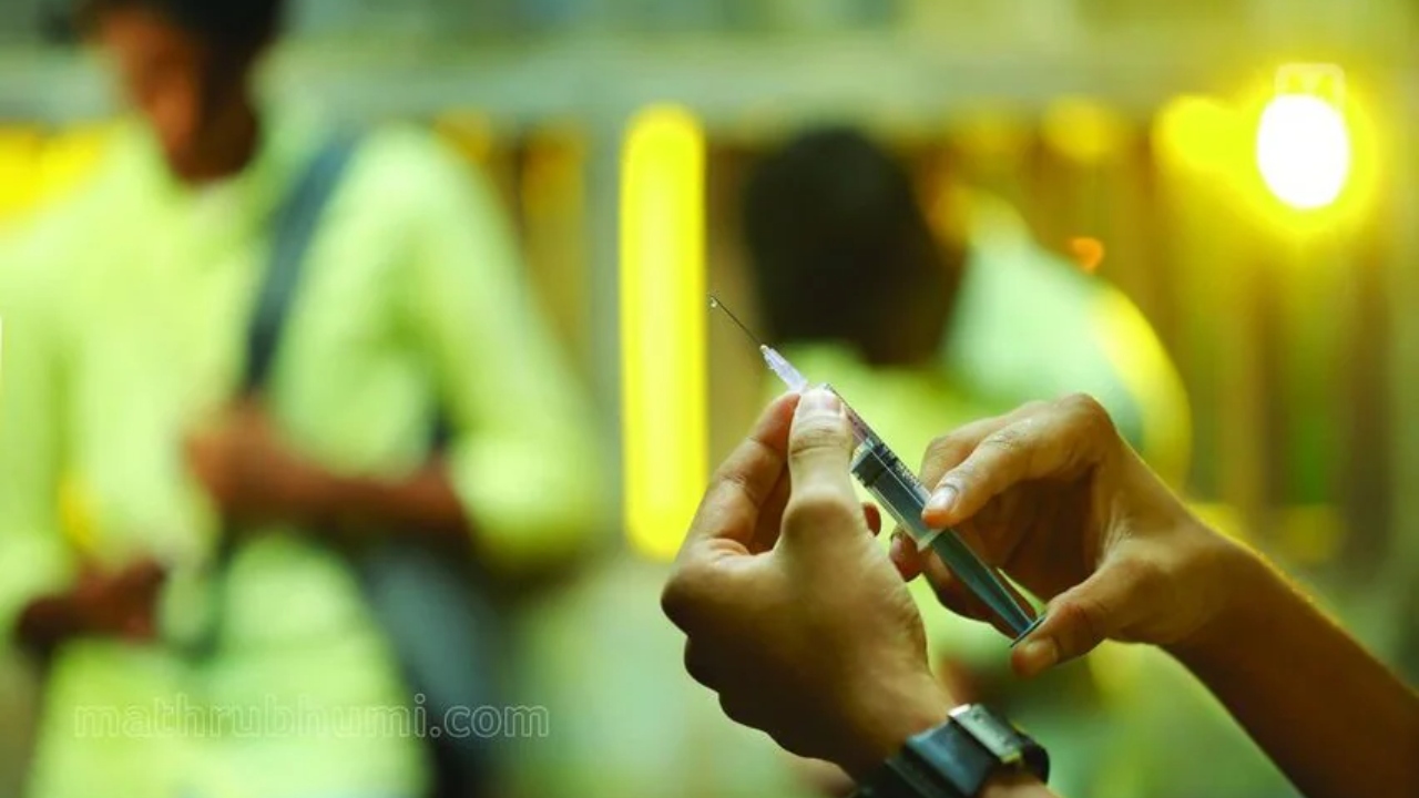 அதிர்ச்சி…! ஒரே போதை ஊசி பயன்படுத்திய 10 பேருக்கு HIV தொற்று உறுதி…. பரபரப்பு…!!