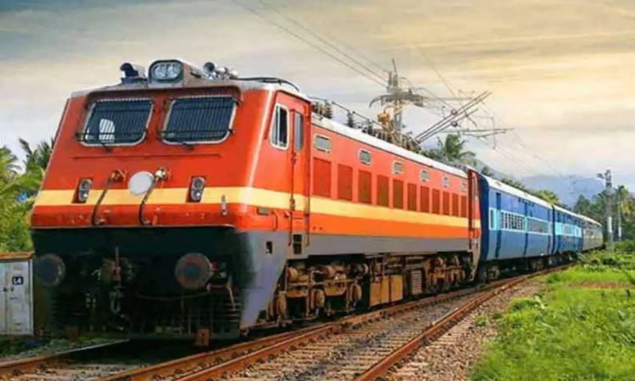 பராமரிப்பு பணிகள் காரணமாக…. மார்ச் 13, 15 ஆகிய தேதிகளில் ரயில் சேவை மாற்றம்…!!!