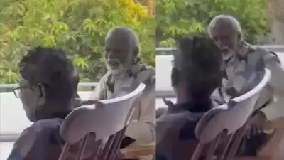 “பயிரானது உன் நினைவுகள்” மகனை இழந்து வாடும் நண்பன் பாரதிராஜாவை தேற்றிய கங்கை அமரன்… கண்ணீர் வரவைக்கும் காட்சி…!!