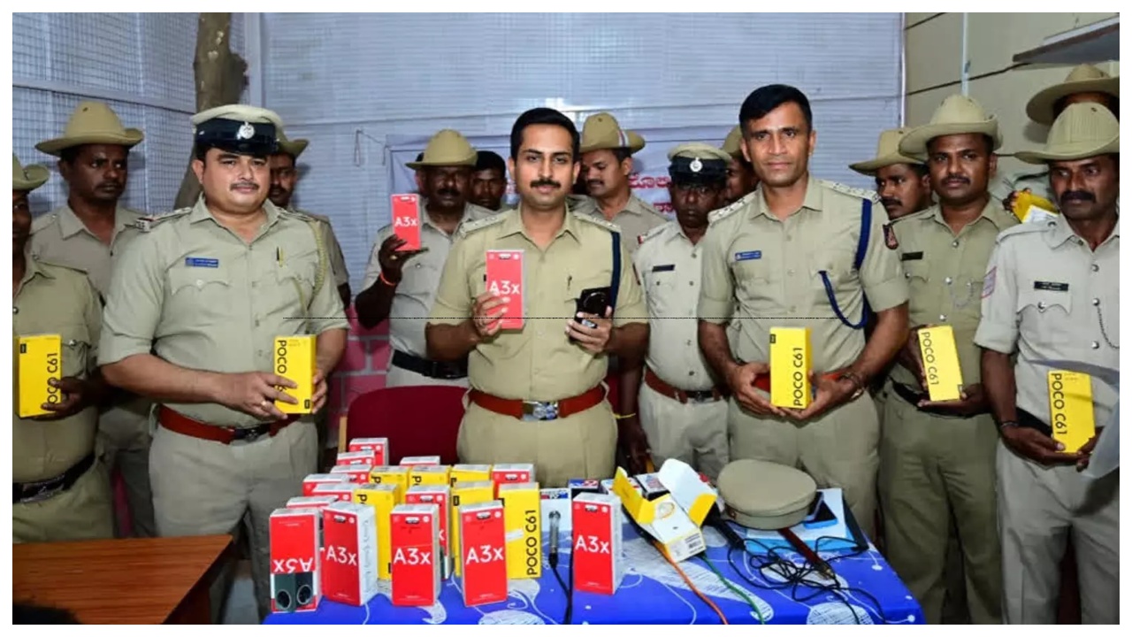 அதிவேகமாக சென்ற லாரி…! சோதனை செய்த போலீசாருக்கு காத்திருந்த அதிர்ச்சி… அதிரடி நடவடிக்கை…!!