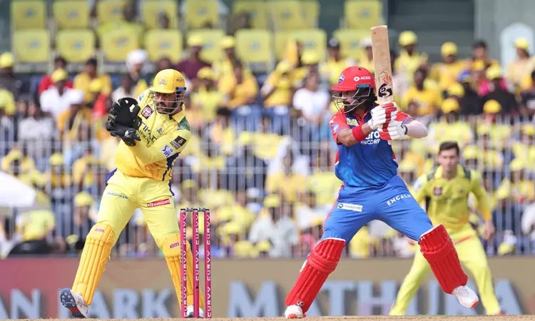 BREAKING: கடைசி வரை போராடிய CSK… “விஜய் சங்கரின் அரை சதம் வீண்”… 25 ரன்கள் வித்தியாசத்தில் சொந்த மண்ணில் படுதோல்வி…!!!