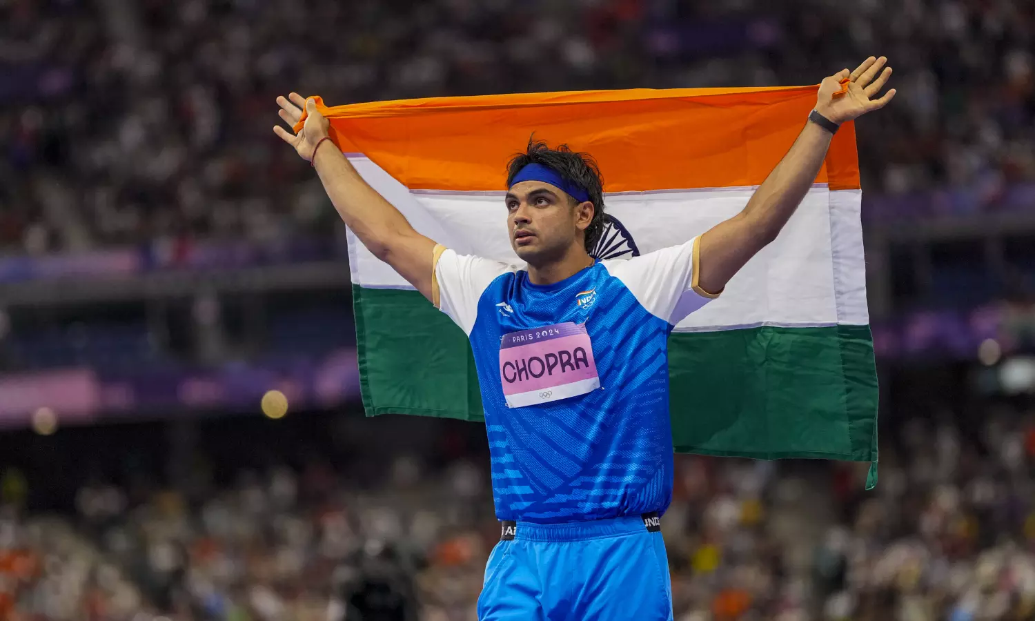 Breaking: இந்தியாவின் தங்க மகன் நீரஜ் சோப்ராவுக்கு ராணுவத்தில் லெப்டினன்ட் கர்னல் பதவி வழங்கி கௌரவித்துள்ளது மத்திய அரசு…!!!
