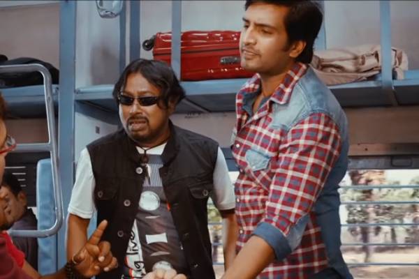 என் கணவரை கலாய்த்தது எனக்குப் பிடிக்கவில்லை….  பேட்டியளித்த நடிகை தேவயானி… சந்தானம் சொன்ன அதிரடி பதில்…!!!