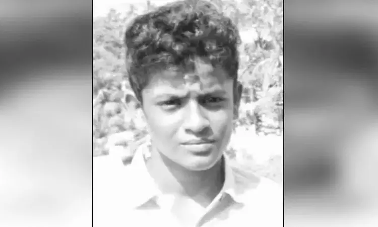 இப்படி அவசரப்பட்டுட்டியே பா..! “பிளஸ் 1 ரிசல்ட்”.. தோல்வி பயத்தில் தற்கொலை செய்த மாணவன் அனைத்து பாடங்களிலும் தேர்ச்சி… பெற்றோர் கதறல்..!!