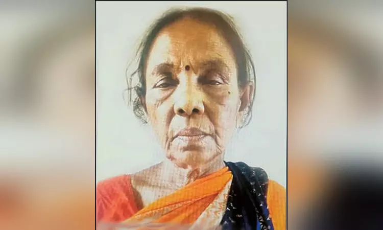“15 வருஷமா குழந்தை இல்லாத தம்பதி வீட்டில் திடீரென வந்த பச்சிளம் குழந்தை”… விசாரணையில் வெளிவந்த அதிர்ச்சி உண்மை… டாக்டர் கைது…!!!