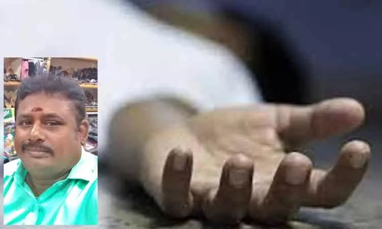“கவனக்குறைவாக தண்டவாளத்தை கடந்த பூ வியாபாரி”… கண்ணிமைக்கும் நொடியில் தூக்கி வீசப்பட்டு பலி… கதறும் குடும்பத்தினர்…!!!!