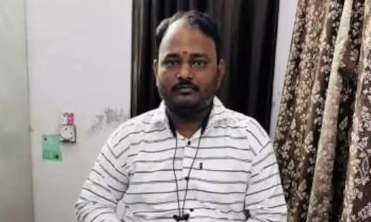 ரூ. 50000 லஞ்சம் வாங்கிய வருவாய் ஆய்வாளர்…. கையும் களவுமாக சிக்கியது எப்படி?… போலீஸ் அதிரடி…!!!