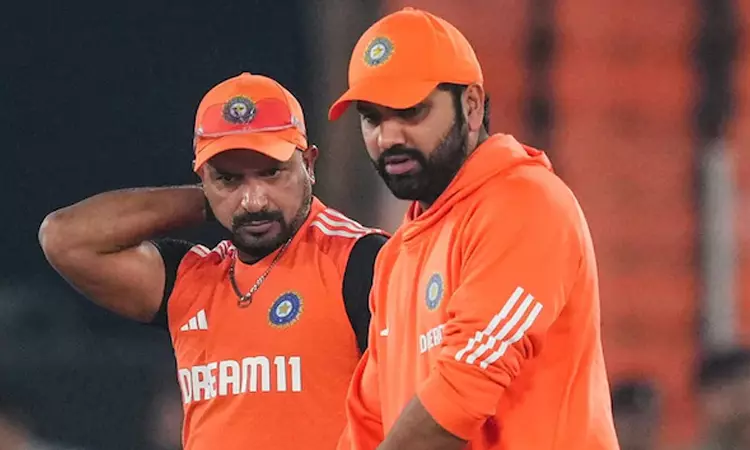 ரோகித் சர்மா பரிந்துரை…. இந்திய அணியின் பீல்டிங் பயிற்சியாளராக திலீப் மேலும் ஒரு ஆண்டு காலம் நீடிப்பு… பிசிசிஐ அறிவிப்பு…!!!
