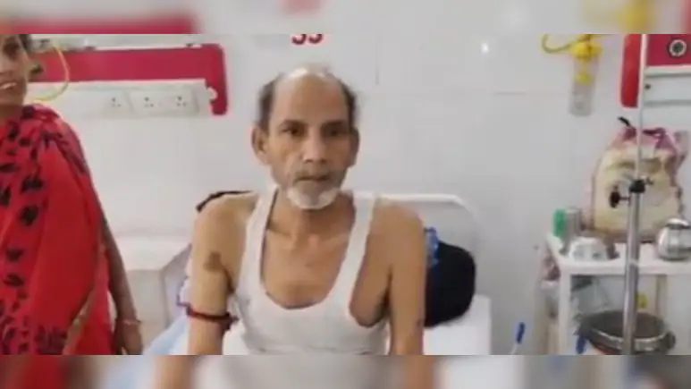 ஏற்கனவே நோயோடு தான் வந்திருக்காங்க.. இதுல இது வேறயா…? “நோயாளியை கடித்த எலி”… அதுவும் ஹாஸ்பிட்டலில் வைத்து… தேஜஸ்வி யாதவ் கடும் கண்டனம்..!!