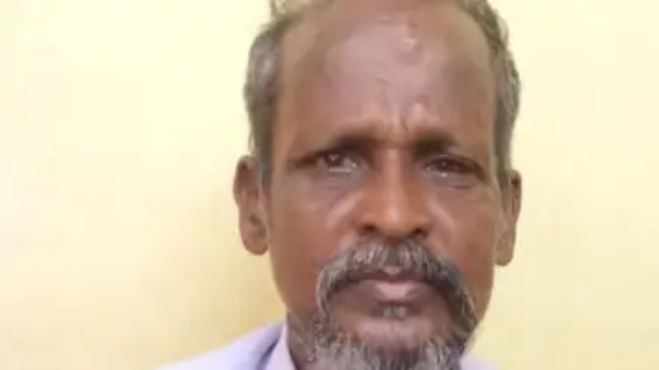 “அம்மா… அந்த தாத்தா என்னை…” தாயிடம் அழுத 5 வயது சிறுமி…. மாவட்ட ஆட்சியரின் அதிரடி உத்தரவு….!!