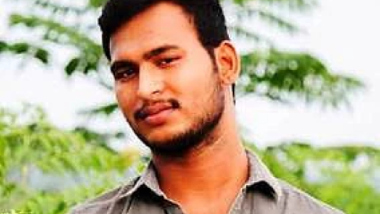 வேலைக்கு சென்ற சுகாதார பணியாளர்…. பேசி கொண்டிருந்த போது சட்டென நடந்த விபரீதம்…. கதறும் குடும்பத்தினர்….!!