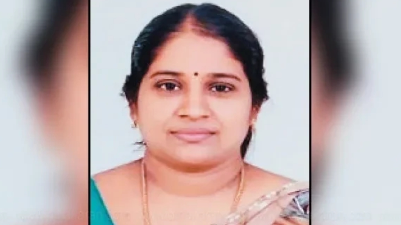“மொத்தம் 28 லட்ச ரூபாய்…” பெண்ணை தாக்கி…. கல்லூரி பேராசிரியர் செய்யுற காரியமா இது…? போலீஸ் விசாரணை….!!