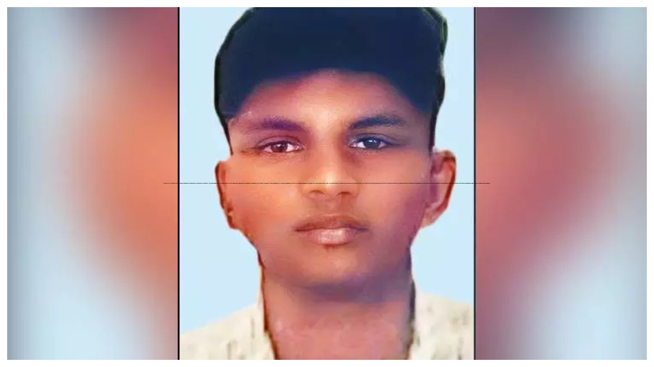 “கடைசி நொடி வரை போராடிய நண்பர்கள்….” இப்படி ஆகிருச்சே….! மகனை பார்த்து கதறிய பெற்றோர்…. பெரும் சோகம்….!!