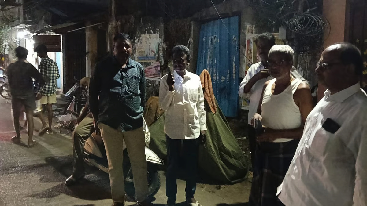 “நடந்து கூட போக முடியல ஐயா….” தயவு செஞ்சி நடவடிக்கை எடுங்க…. பொதுமக்களின் கோரிக்கை….!!