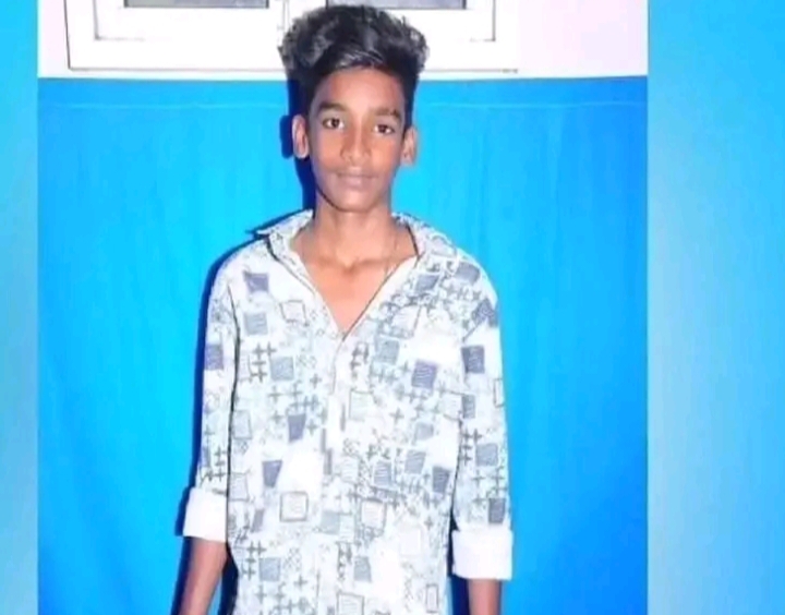 10-ம் வகுப்பில் 313 மார்க்… மாணவனின் கனவுகளை பறித்த மின்சாரம்… வேதனையில் தவிக்கும் பெற்றோர்…!!!