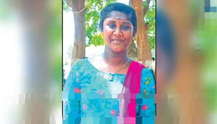 “இரவு முழுவதும் படித்த மாணவி…” 4 மணிக்கு எழுப்ப சென்ற தாய்… “அந்த” காட்சியை கண்டு பதறிய குடும்பம்…. பெரும் சோகம்…!!