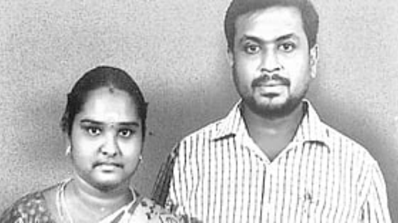 “சமாதானப்படுத்திய சகோதரி….” வீட்டில் இருந்த தம்பதி…. “அந்த” காட்சியை கண்டு பதறிய உறவினர்கள்…. அதிர்ச்சி சம்பவம்….!!